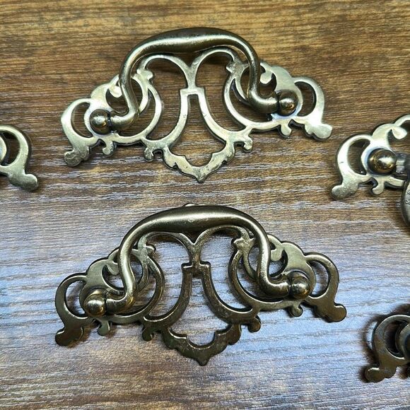Vintage Brass Metal Drawer Pulls KBC N19354 Set Of 8 Batwing Keeler Brass Co. - Picture 8 of 11